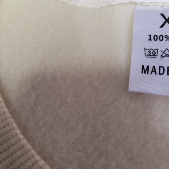 Fall Drop Shoulder Sweat shirt with Fall words XXL NWOT - Picture 4 of 6